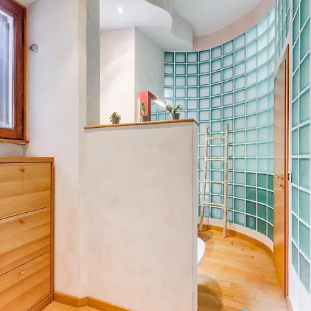 Vatican - Zen Style Loft With Jacuzzi Lägenhet
